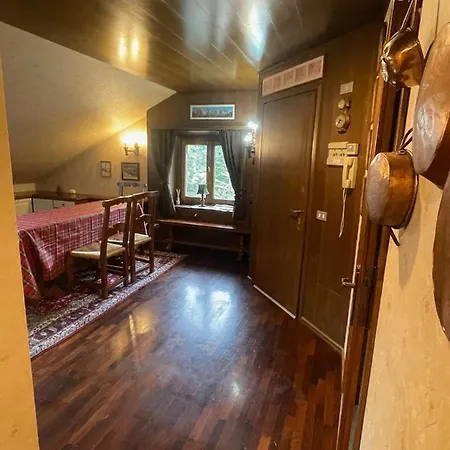 La Mansarda Di Fabio Apartmán Bormio