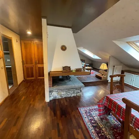 Apartament La Mansarda Di Fabio *